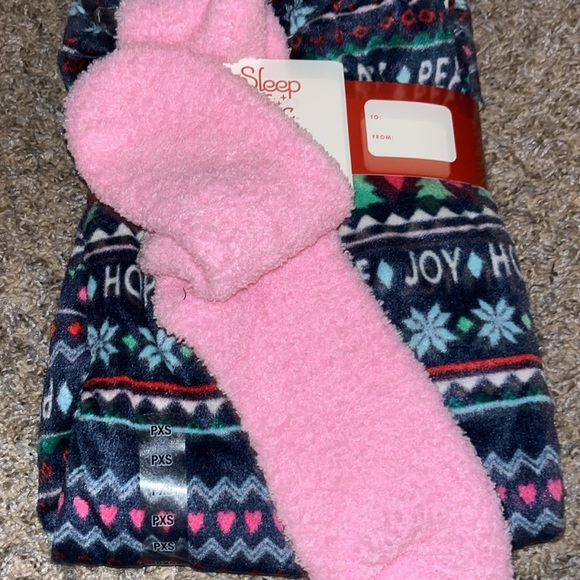 Brand new Sleep Chic Pj bottom and fuzzy sock set!! - Picture 2 of 3